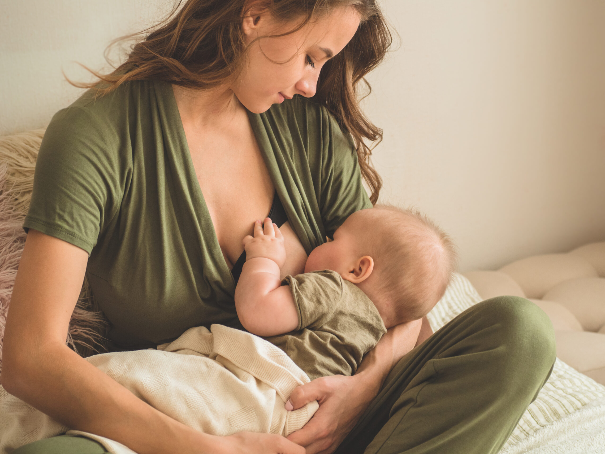 How Physiotherapy Can Help With Pain Relief While Breastfeeding